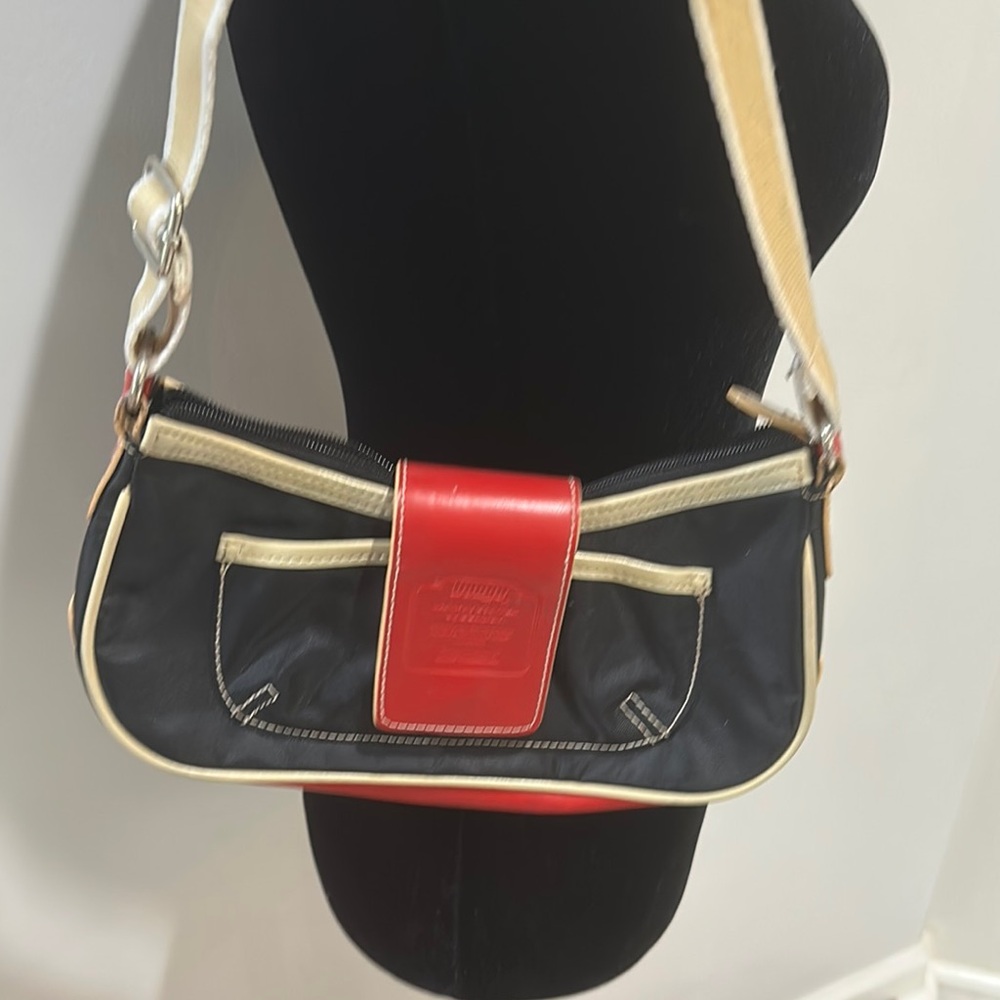 Stylish Bongo Black and Red Shoulder Bag